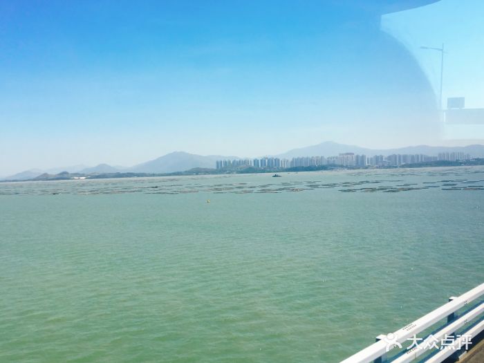 临时决定去香港,节假日直飞机票贵,去程只.-深