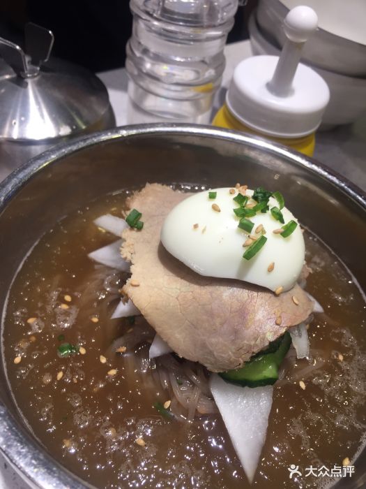 吴中路上万象城新开张,大型的shoppingmall.-