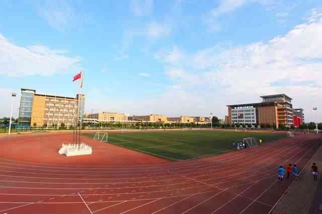 邯郸市第一中学(中华校区)-"邯郸市第一中学(中华校区)可以说是邯郸的