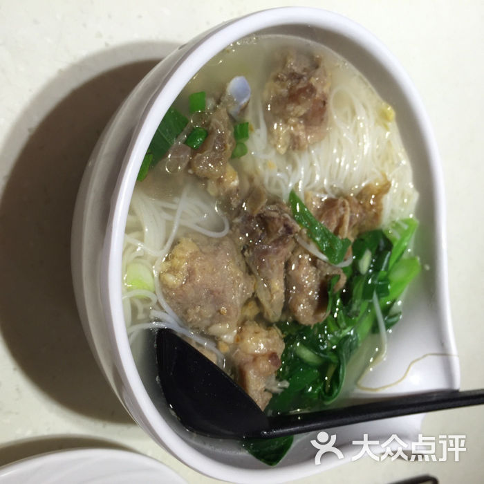 排骨汤粉