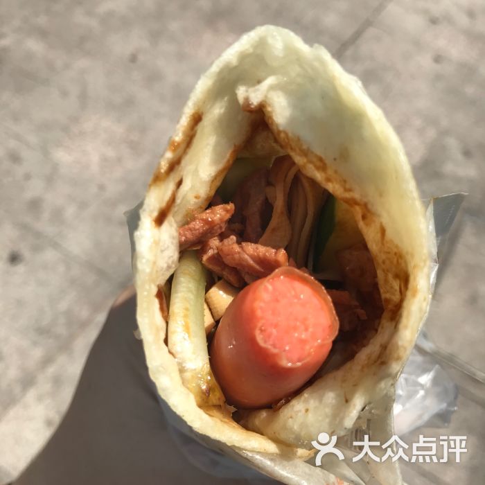 热狗千张卤肉