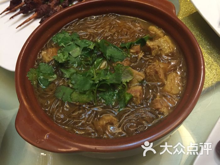 牛肉砂锅粉丝