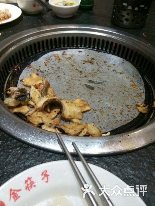 金鲨海鲜自助餐厅_冠菌海鲜肥牛自助火锅_金筷子海鲜自助