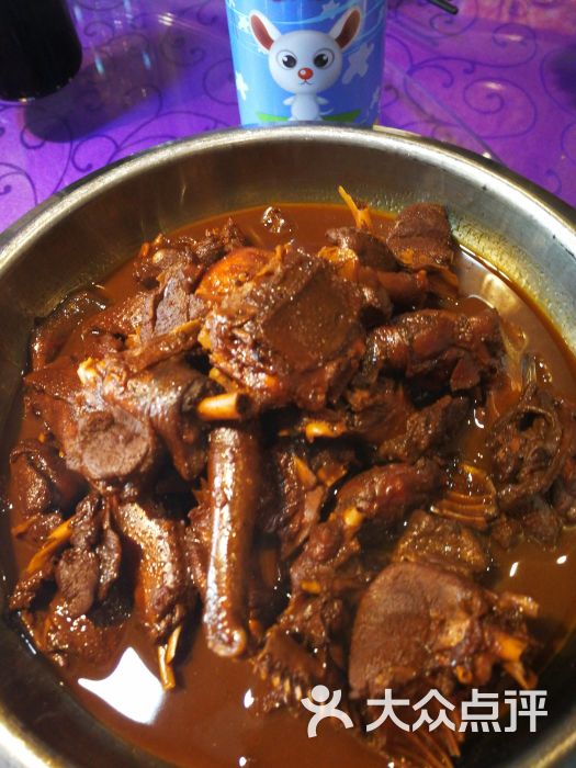 鸽子红烧