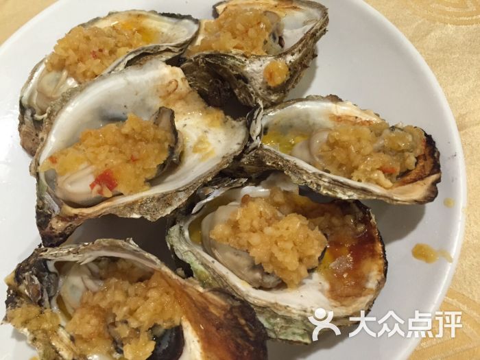 五谷芳乳鸽王(总店)_aishowmeishi
