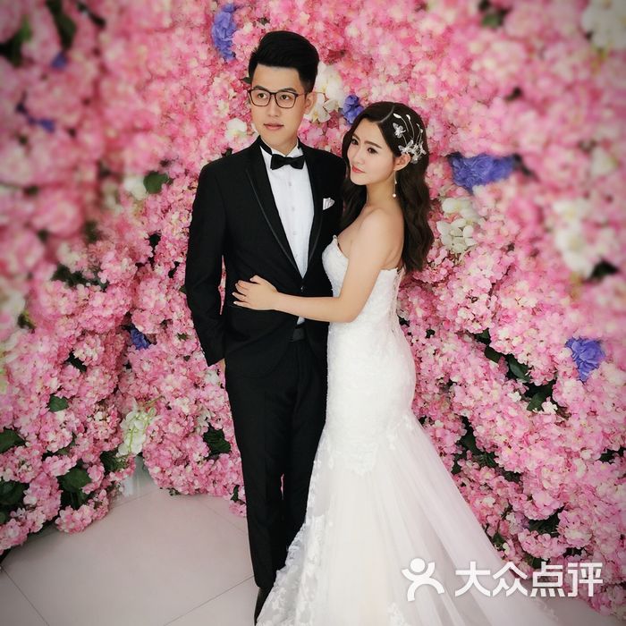王开婚纱摄影