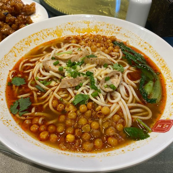 品正金牌拌面(安民街店)