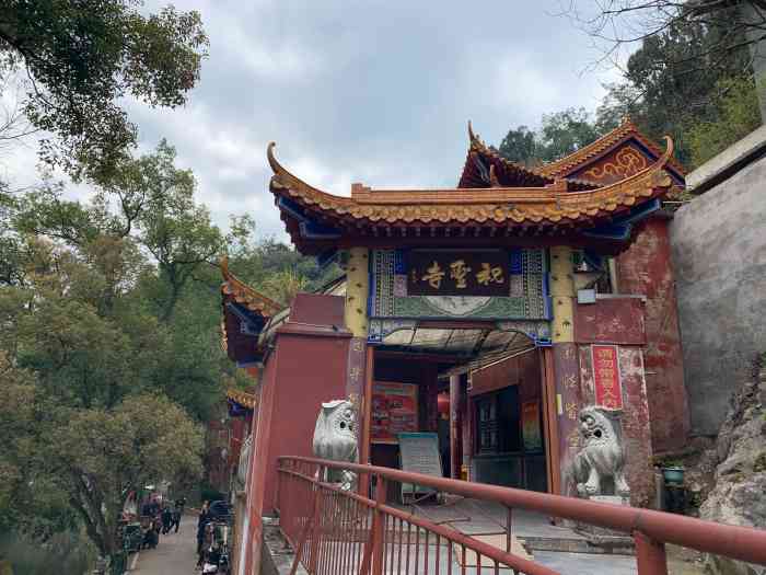 南无阿弥陀佛祝圣寺-"南无阿弥陀佛祝圣寺位于桂林市