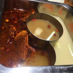 川子菌汤火锅人均消费_菌汤火锅图片