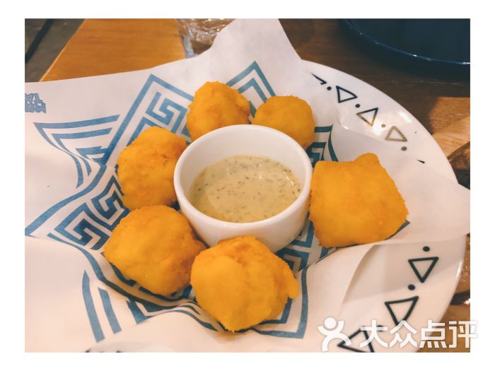 米克小馆 mykonos taverna(北京路店)酥炸黄金墨鱼丸图片 第7张