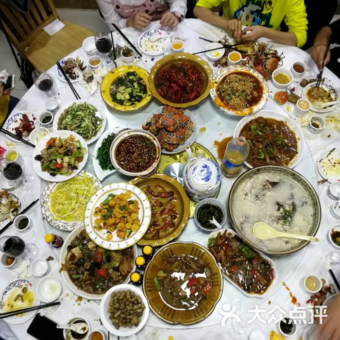 美食山水:店家很a美食,我们到的早,还没到.洪泽县和v美食歌的农庄图片