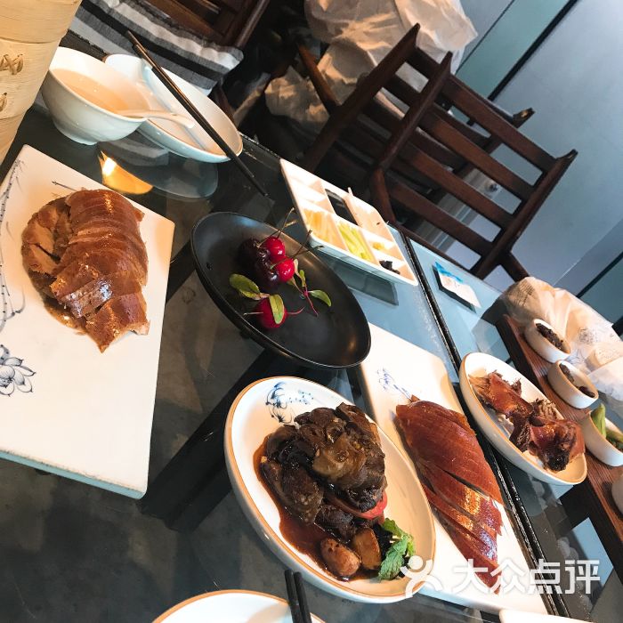 小大董(侨福芳草地购物中心店)甜不腻烤鸭套餐图片 - 第95张