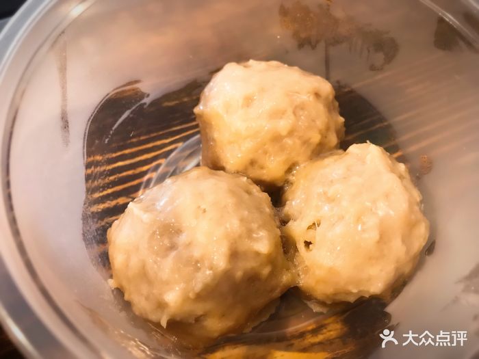 港式点心手打猪肉丸图片