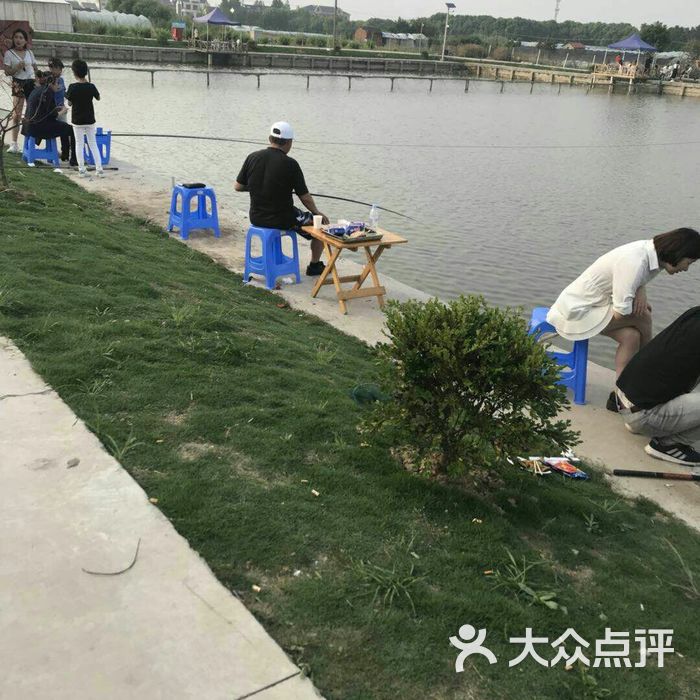 左福农家乐休闲垂钓采摘中心