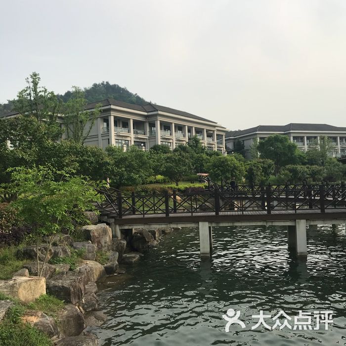 余姚四明湖开元山庄