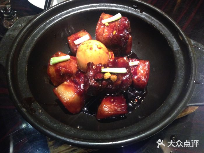 俏江南(南开大悦城店)招牌砂锅红烧肉图片
