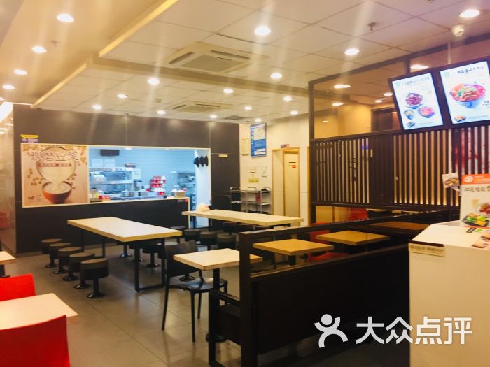 永和大王(元洪店)餐具摆设图片 - 第12张