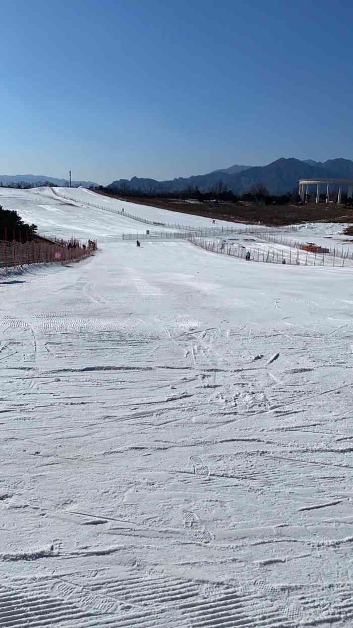 华彬生态园滑雪场-"交通:自驾的话比较方便,停车位充足,疫.