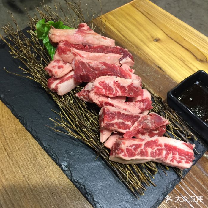 王妃家烤肉(幸福街店)雪花牛肋条图片