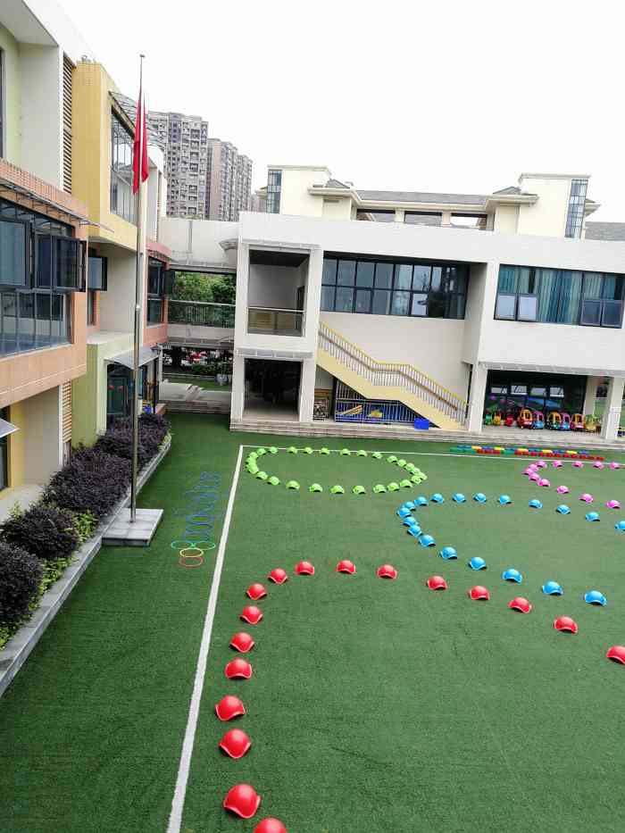 南华银鹰实验幼儿园-"这是高新区桂溪社区最火的幼儿.