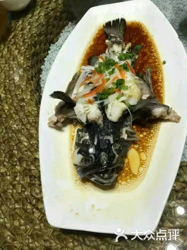 油泼黑头鱼
