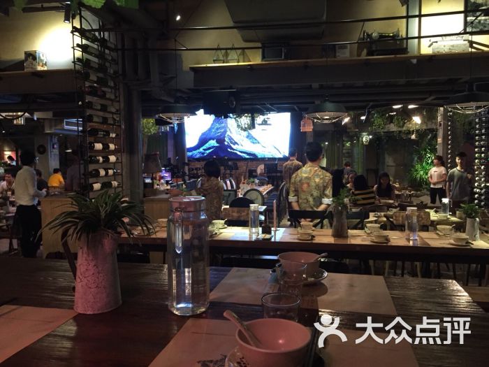 厦门胡桃里音乐酒馆