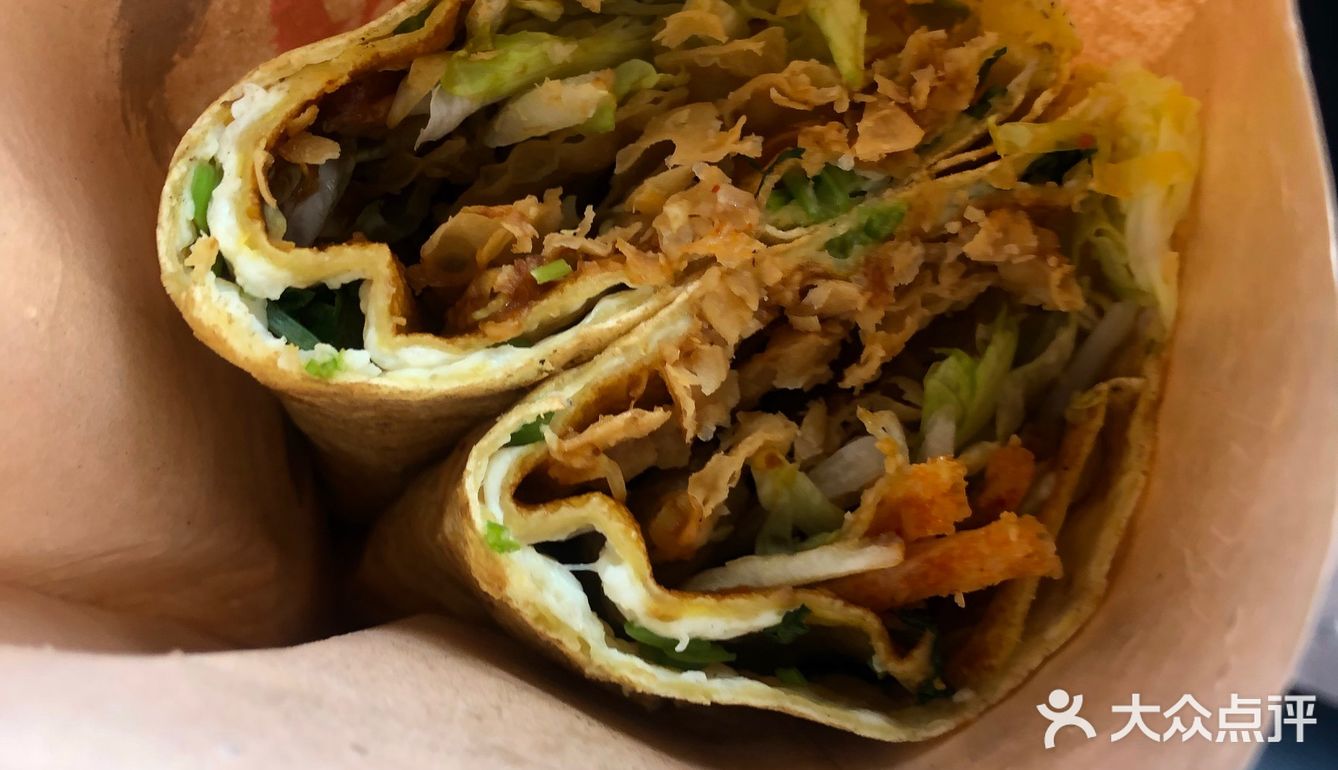 实名pick胖豆哥·杂粮煎饼的a款养生蔬菜汁杂粮煎饼,双蛋双脆煎饼