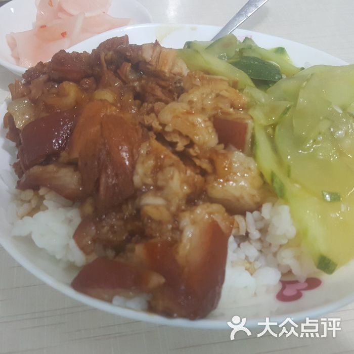 隆江猪脚饭