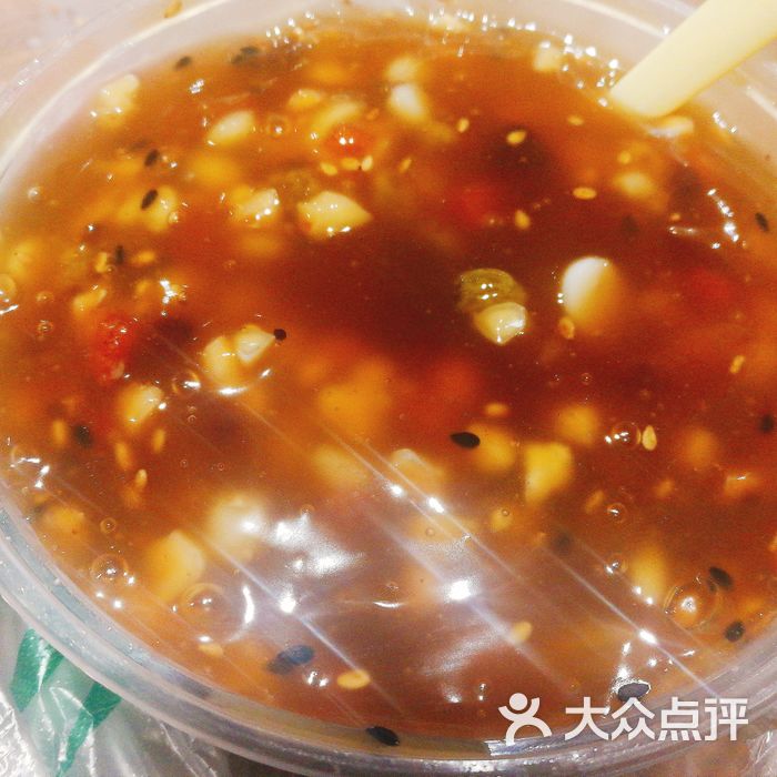 正宗杏仁茶莲子粥