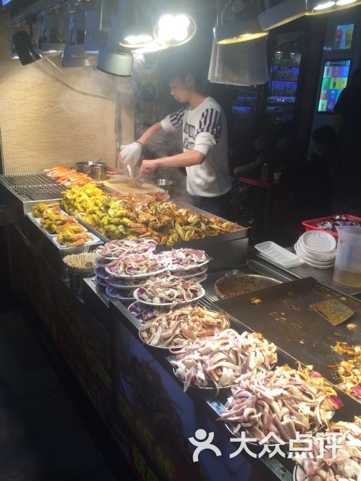 东门町广场(美食街)图片 - 第7张
