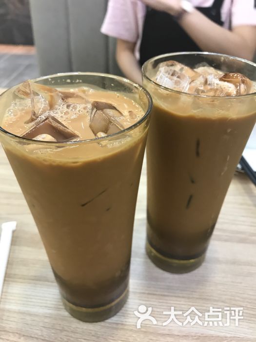 牛下冰奶茶