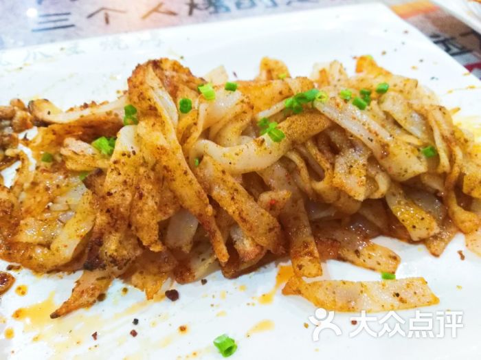 凤爪王烧烤(北洋桥店)烤河粉图片 - 第7张