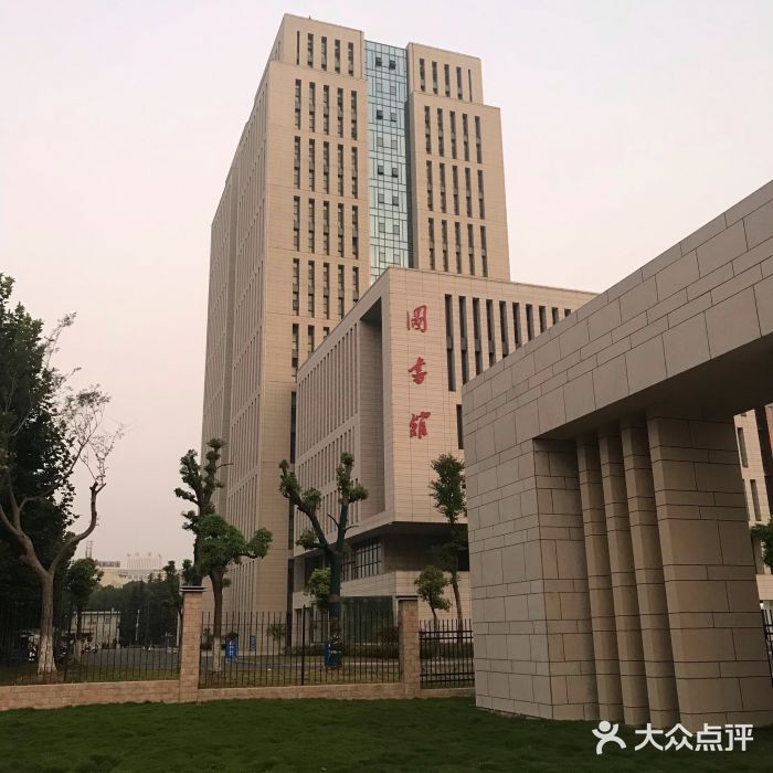 安徽工程大学图书馆图片