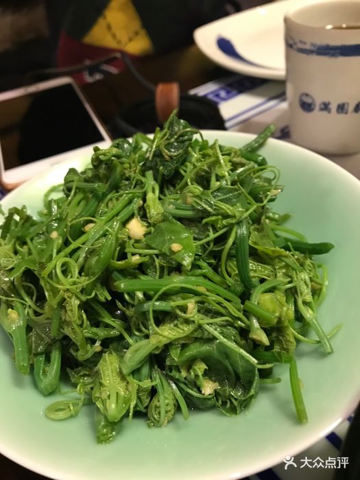 满园春饼·烤鸭(蓝色港湾店)凉拌丝瓜秧图片 - 第1张