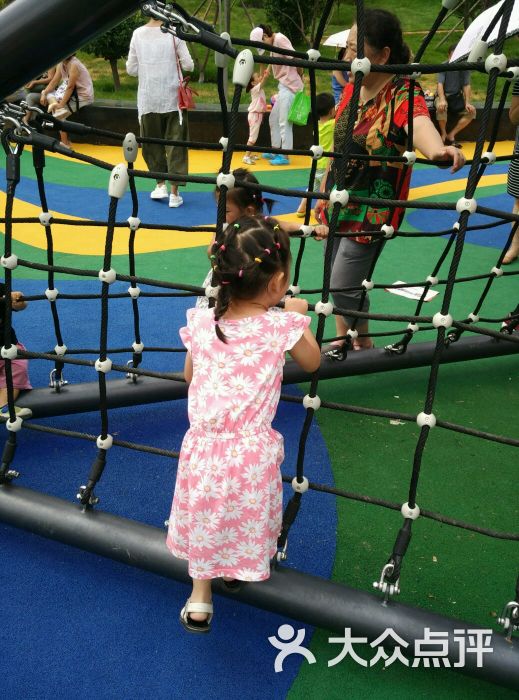 和平公园-图片-太原周边游