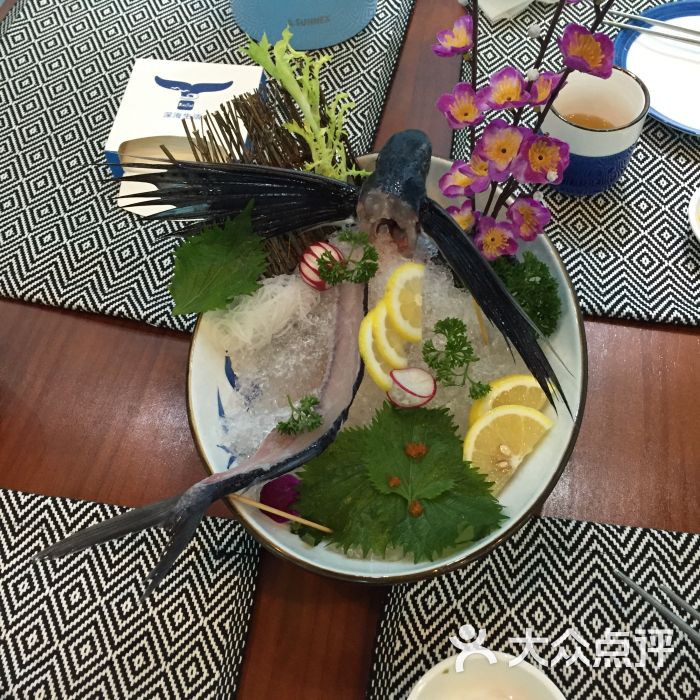 低度深海鱼刺身·火锅(南山店-飞鱼刺身活造图片-深圳美食-大众点评