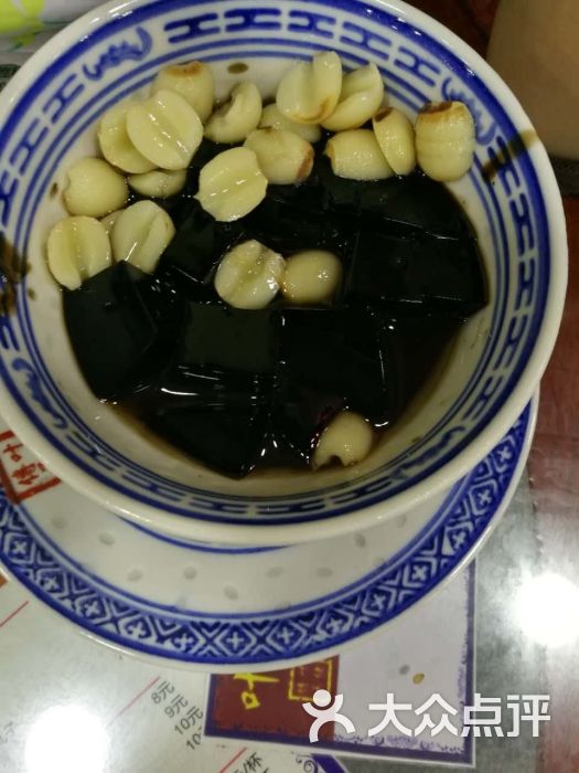 龟苓膏 莲子