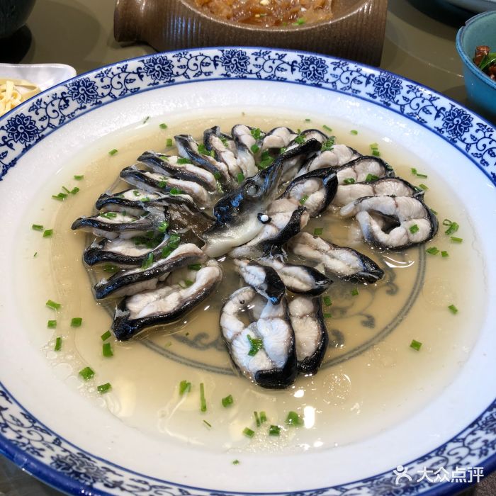 品渔味湖鲜馆清蒸河鳗图片