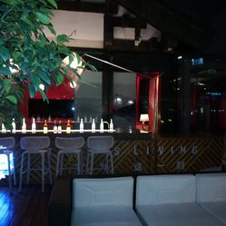银泰秀酒吧人均消费_酒吧图片喝酒真实照片