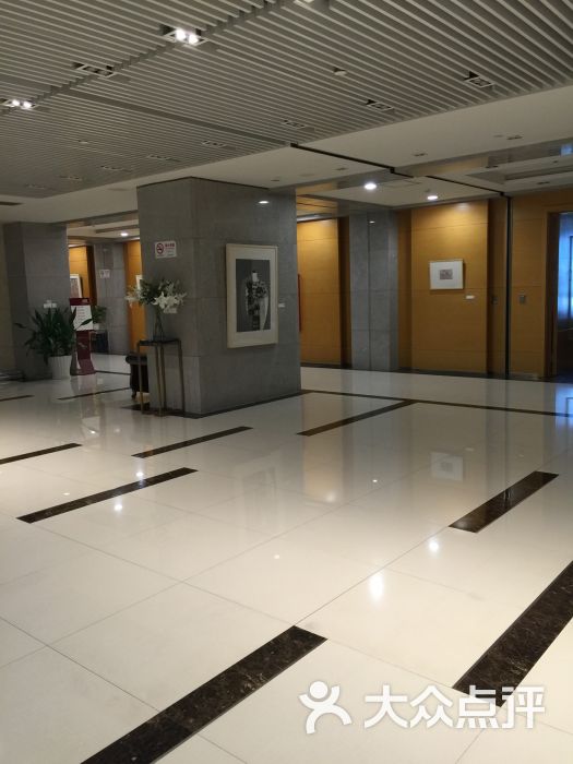 虹桥国际会议中心