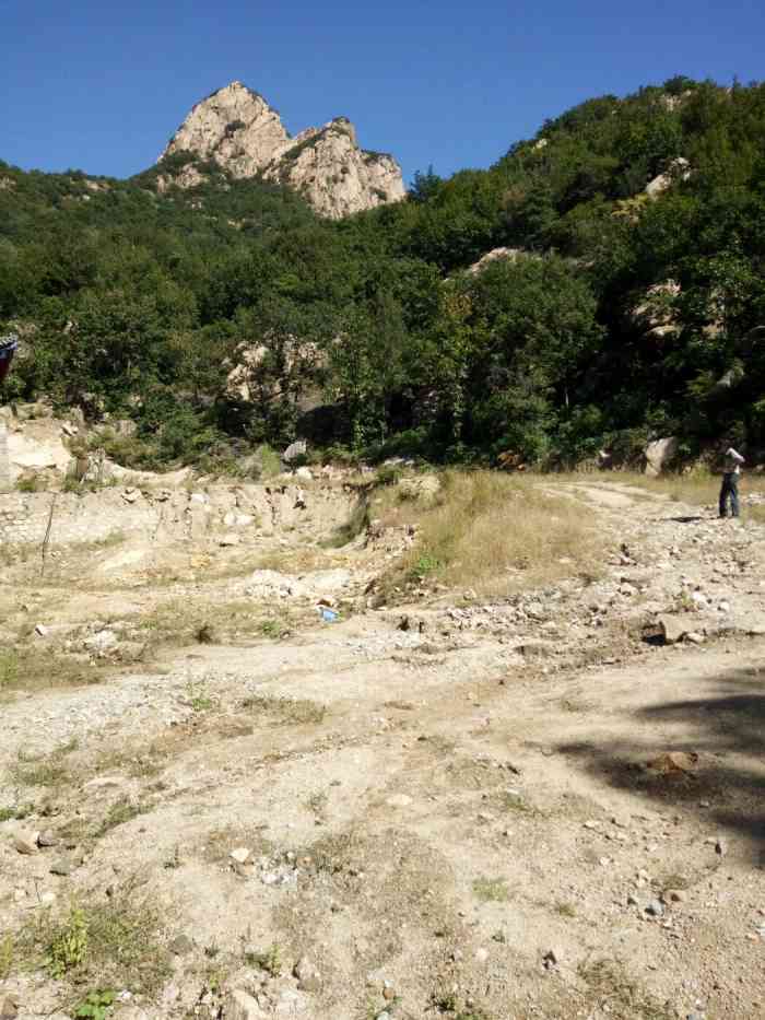 五峰寺"秦皇岛的五峰寺座落于祖山南侧 这里山青水-大众点评移动版