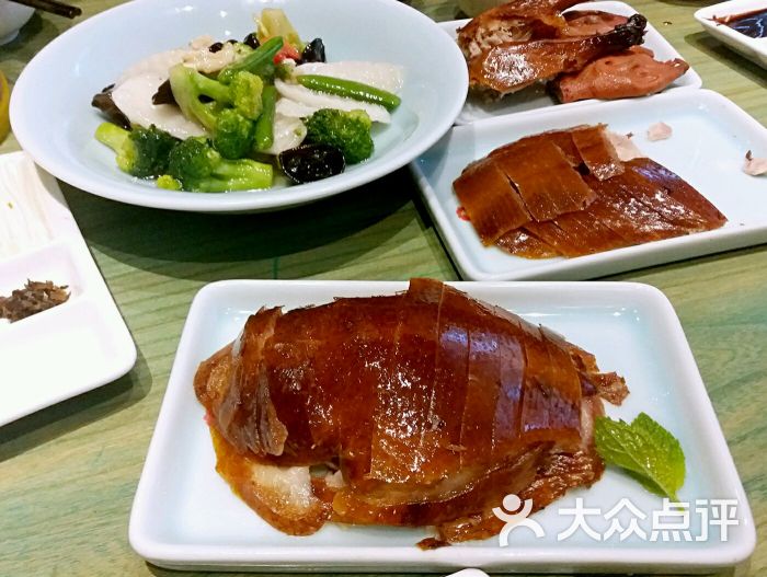 京味斋烤鸭店(洋桥店)的点评