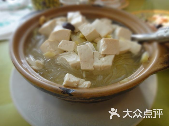 砂锅白菜豆腐粉丝(30元)