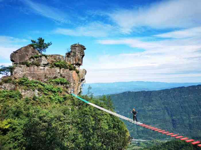 石柱万寿山旅行社-"万寿山可能在重庆不怎么闻名,但是在石柱那.