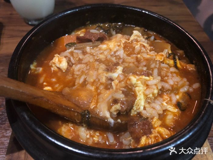 油花辣牛肉汤泡饭