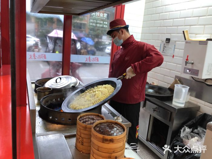 肥叔锅贴(新华学府店)锅贴图片