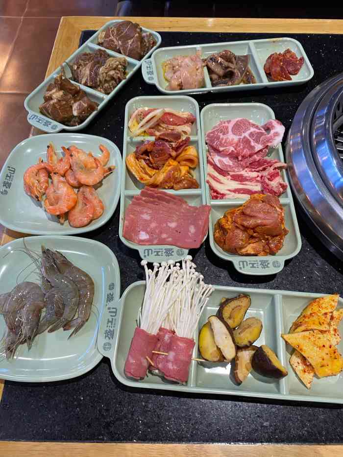 盛江山烤肉自助(惠济万达店)