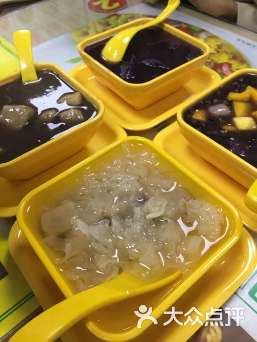 化州糖水:虽然天气变冷了,还是挡不住想吃.广州