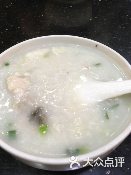 愉园美食(江南大道店)鲜鱼骨腩粥图片 - 第65张