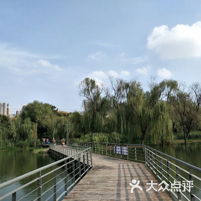 郑州西流湖公园